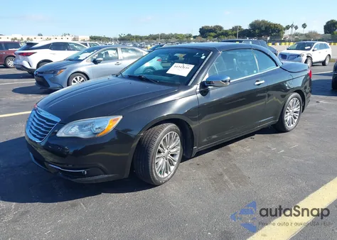 2013 Chrysler 200 Limited z USA, uszkodzony, nr VIN 1C3BCBFG1DN579657